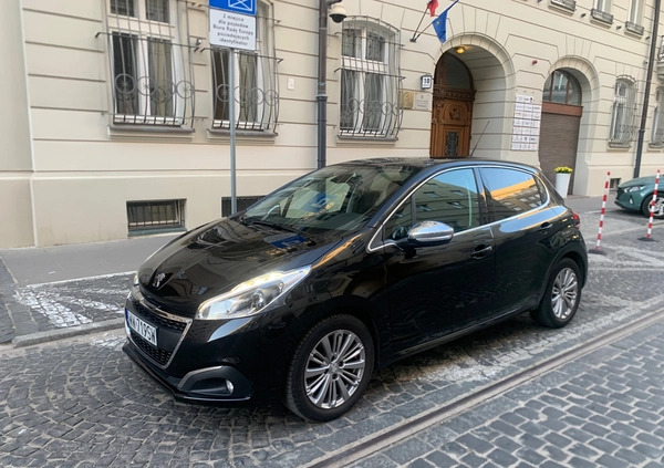 Peugeot 208 cena 36900 przebieg: 96000, rok produkcji 2018 z Warszawa małe 46